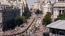 Recorrido de la procesi�n por la calle de Alcal�, en Madrid