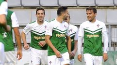 El Racing de Ferrol gan� por 4-1 al Cacere�o y ampl�a su ventaja como l�der