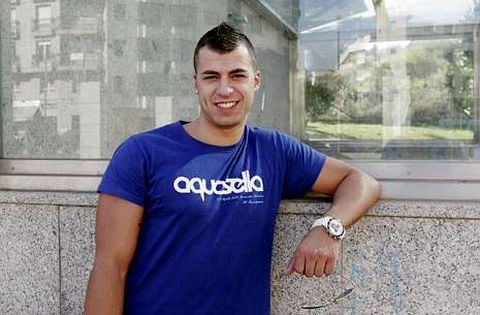 Lojo es uno de los pinchadiscos que integran el cartel diseado para la velada del da 13.