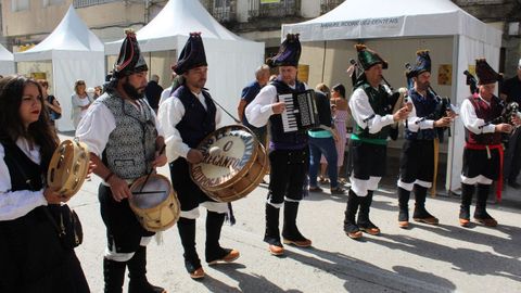 Actuaci�n del grupo de gaitas O Recanto en una edici�n anterior de las fiestas de verano de Quiroga