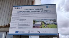 Cartel de obra en castel�n da Cidade do Deporte, na Malata.