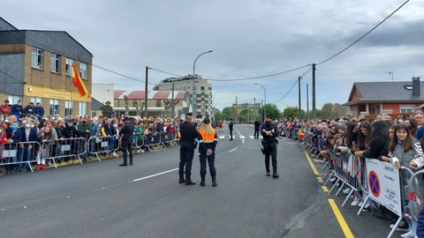 Las fuerzas de seguridad, minutos antes de la llegada del Rey Felipe VI a Sarria