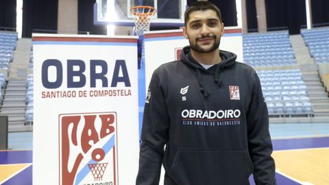 Sergi Quintela encara su tercera temporada en el Monbus Obradoiro