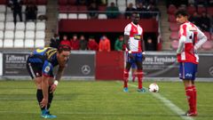 Las im�genes del partido entre el Arosa y el C�ltiga