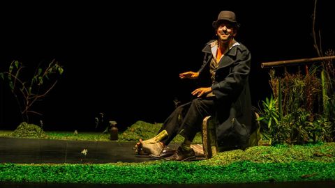 Representaci&oacute;n de la obra del autor irland&eacute;s Samuel Beckett &laquo;Primer amor&raquo; en el teatro Matacandelas de Medell&iacute;n, en el a&ntilde;o 2016