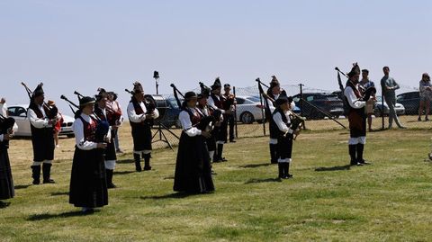 Celebracin en Manzaneda de la final del certamen celtibrico de bandas de gaitas.