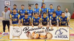 Foto de la plantilla antes de jugar contra los ourensanos.