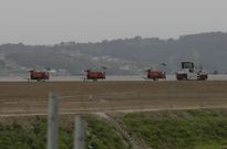 Las m�quinas, aunque trabajan sobre todo de noche, realizan algunos trabajos durante el d�a. 