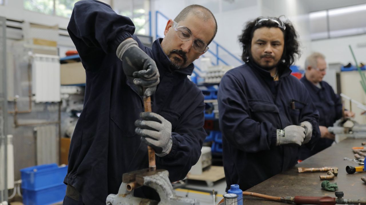 Galicia suma 28.000 ocupados y anota el mejor primer trimestre en 18 años