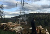 Los vecinos afectados consideran que una nueva l�nea de media tensi�n no es necesaria. 