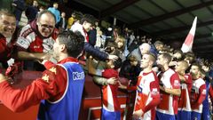 Plantilla y afici�n de Arousa disfrutar�n juntas de una nueva noche de Copa del Rey tras su fiesta conjunta frente al Pontevedra.
