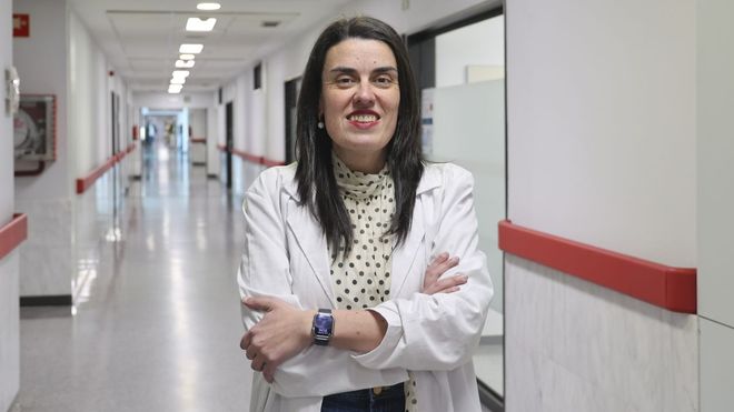 Nieves Mart�nez es onc�loga experta en c�ncer de colon del Complexo Hospitalario Universitario de Santiago (CHUS).