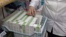 Imagen de archivo de test covid en una farmacia de la Costa da Morte