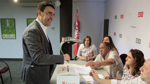El portavoz de la gestora del PSOE, Mario Jim�nez