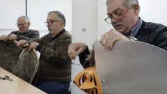 En Ver�n el Concello organiza talleres para la elaboraci�n del traje y la careta