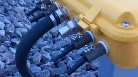 Imagen de los cables cortados en cuatro puntos distintos de Toledo, en un radio de diez kilmetros