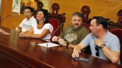 Miembros del gobierno de Cambados en un pleno
