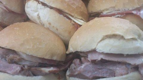 El bar tienda de Salas con pinchos XL