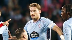 Carl Starfelt, durante el partido entre Celta y Rayo Vallecano de este domingo.