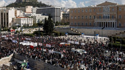 Quinto da de protestas en Grecia.