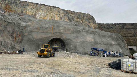 Obras en el tnel 2 en punta Langosteira