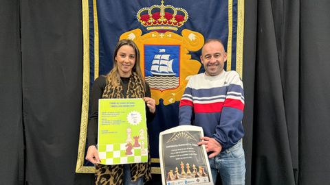 La concejala de Xuventude, Carmen P�rez, y el edil de Deportes, �lex Vidal, presentaron los torneos.