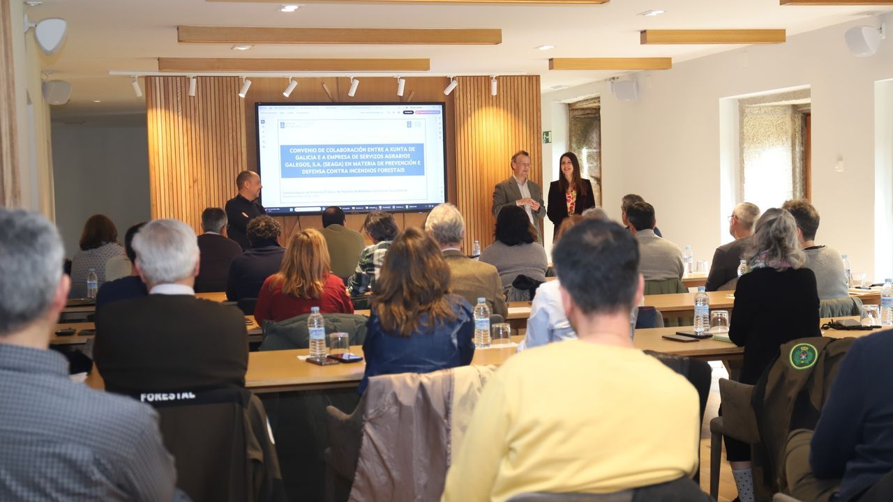 El 76 % de los concellos solicitaron la adhesión al nuevo convenio de gestión de biomasa en franjas secundarias