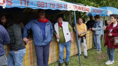 Romer�a de San Miguel de Breamo, junto a la capilla