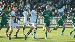 Lohr y Brais Val intentan cerrar espacios en una acci�n de estrategia