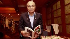 El m�dico palestino afincado en Cee Mohamed Safa