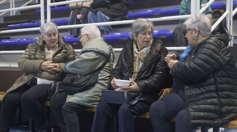 Degustacin de las raciones distribuidas por el Da de Narn.
