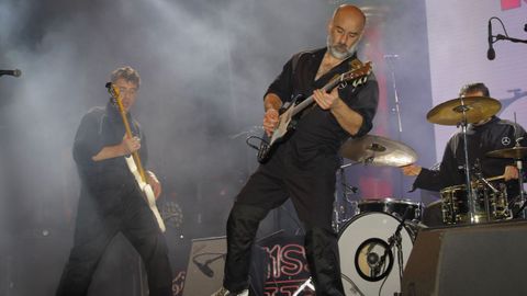 Concierto de Los Mecnicos en la explanada del Palacio de los Deportes de Riazor