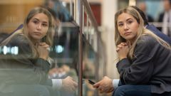 La diputada del PP, Noelia Nez, durante un pleno en la Asamblea de Madrid.