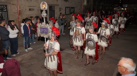 Desenclavo y procesi�n del Santo Entierro en Boiro