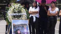 Estudiantes de la Universidad de Morelos (M�xico)  durante el homenaje p�stumo a la espa�ola Taraconte, el pasado 14 de septiembre.