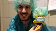 Pablo Di�guez es celador en el HCV