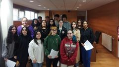 Alumnos del Carballo Calero en la sala de vistas del Penal