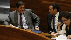 El presidente del Principado, Javier Fernández, en el pleno de la Junta General.