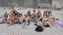 Los j&oacute;venes no duermen por su parcela en A Coru&ntilde;a