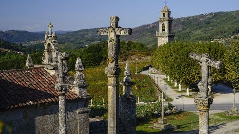 Va crucis en la capilla de San Ramn de Beade