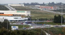 En el pol�gono de A Sionlla queda a�n la mitad de la superficie de terreno por adjudicar. 