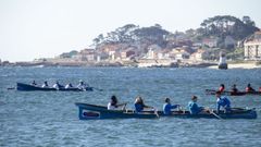 La playa de Coroso acogi� la celebraci�n de la Bandeira Concello de Ribeira.