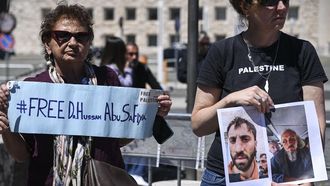 Manifestantes de todo el mundo exigen la liberaci�n de los activistas de la Flotilla Global Sumud