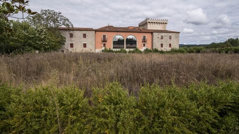La suite m�s cara costaba 750 euros por noche y la m�s barta no bajaba de 320