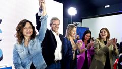 Alfonso Rueda con Isabel D�az Ayuso, al finalizar el mitin ante unas 1.500 personas en Vigo.