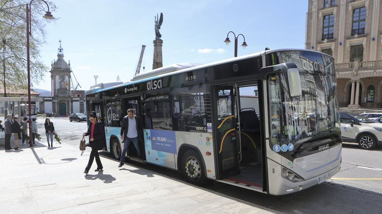 El Concello de Ferrol destina 13.000 euros a los buses lanzadera desde FIMO al centro