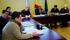 Estefan�a Busto, en primer t�rmino, arremeti� contra los presupuestos del 2014.