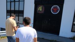 Entrada al gimnasio de Meicende, en Arteixo.