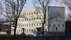 El cuartel de A Grela est� enfrente de Marineda City