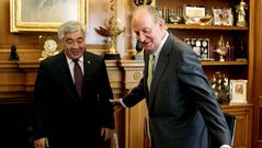 El rey, animado en la recepci�n al Ministro de Exteriores de Kazajist�n